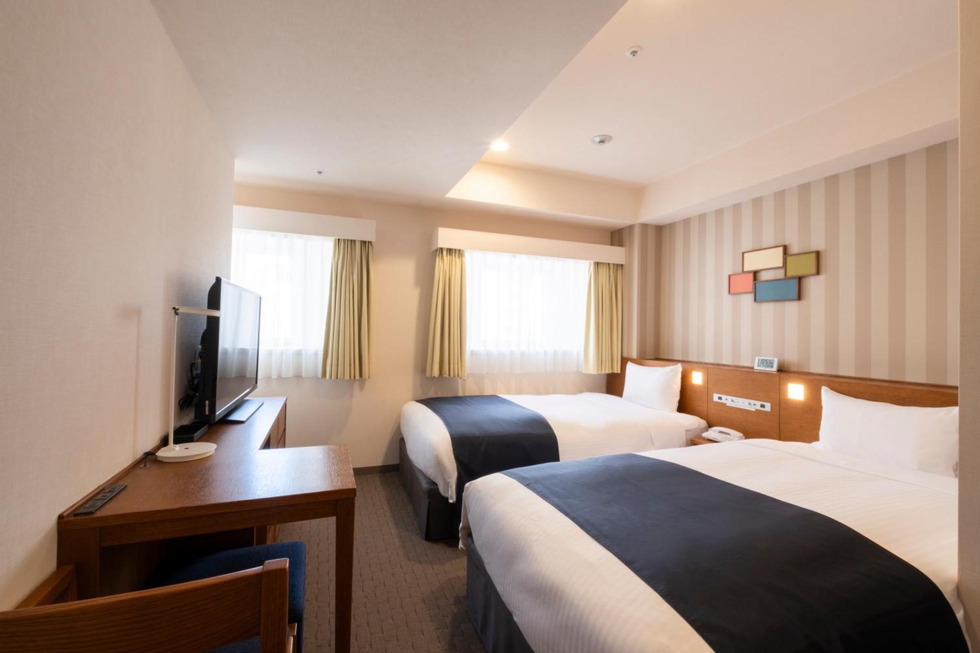 Shinjuku Washington Hotel Tokyo Exterior photo